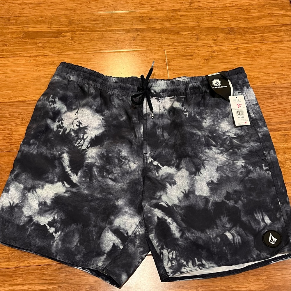 Volcom tye dye look swim trunks